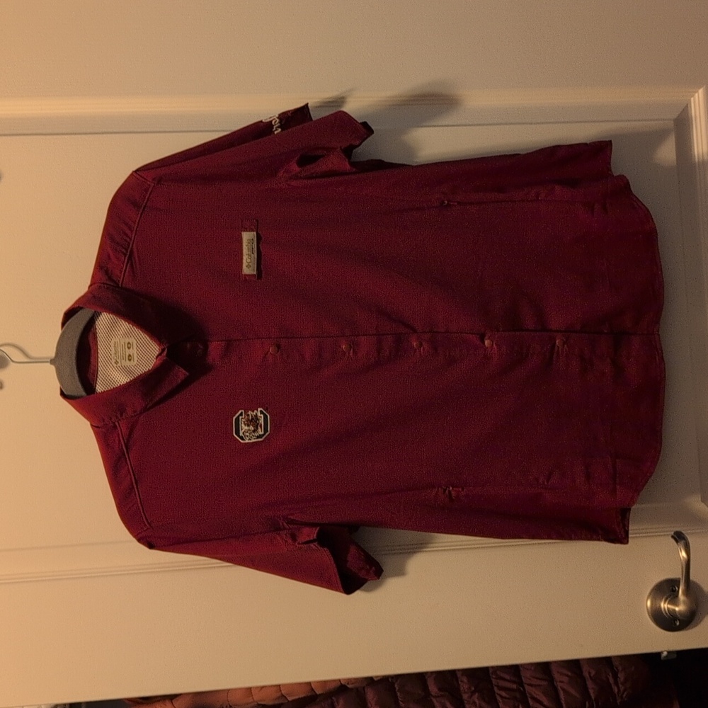 USC Gamecocks Columbia PFG shirt, size large
